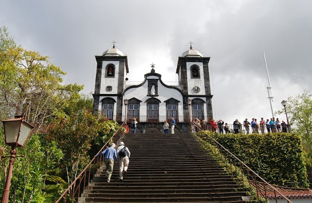 Iglesia de Nuestra Señora do Monte en la Isla de Madeira Iglesia de Nuestra Señora do Monte en la Isla de Madeira
