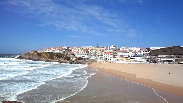 Praia das Maçãs en Colares - Sintra Praia das Maçãs en Colares - Sintra